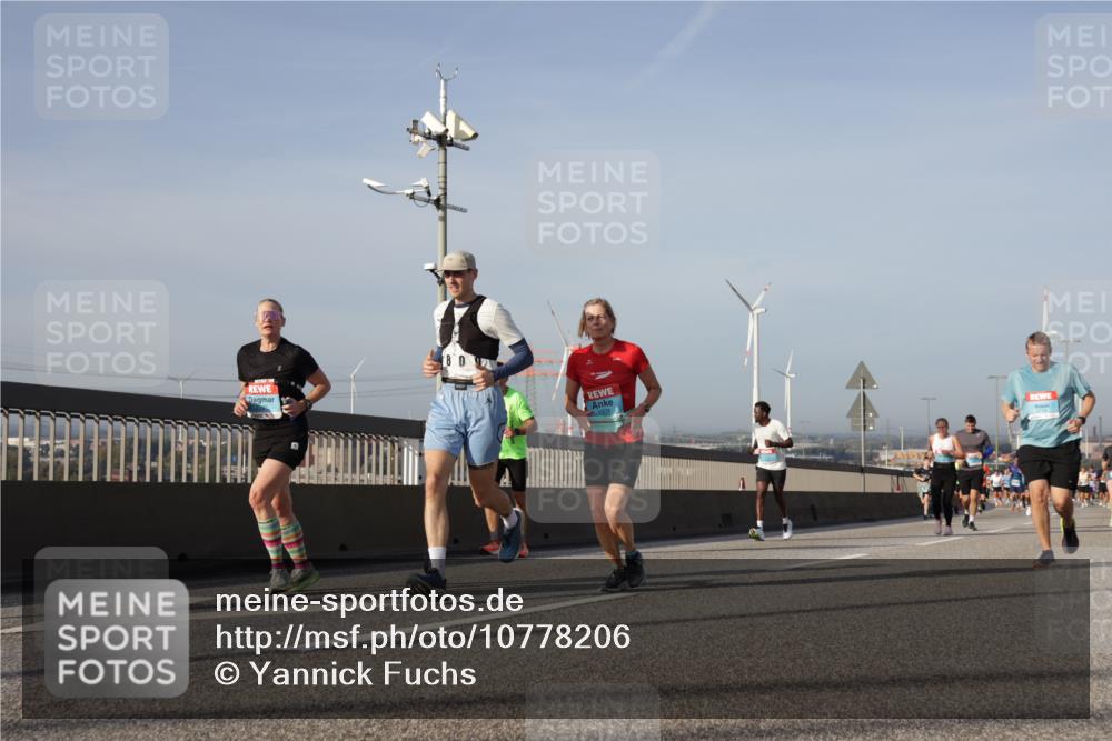 03.10.2026 - Köhlbrandbrückenlauf Yannick Fuchs http://msf.ph/oto/10778206 03.10.2026 09:44:53 Position 2 80, 1509 meine-sportfotos.de