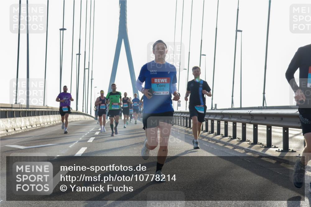 03.10.2026 - Köhlbrandbrückenlauf Yannick Fuchs http://msf.ph/oto/10778214 03.10.2026 09:22:43 Position 1 1515, 42, 191 meine-sportfotos.de