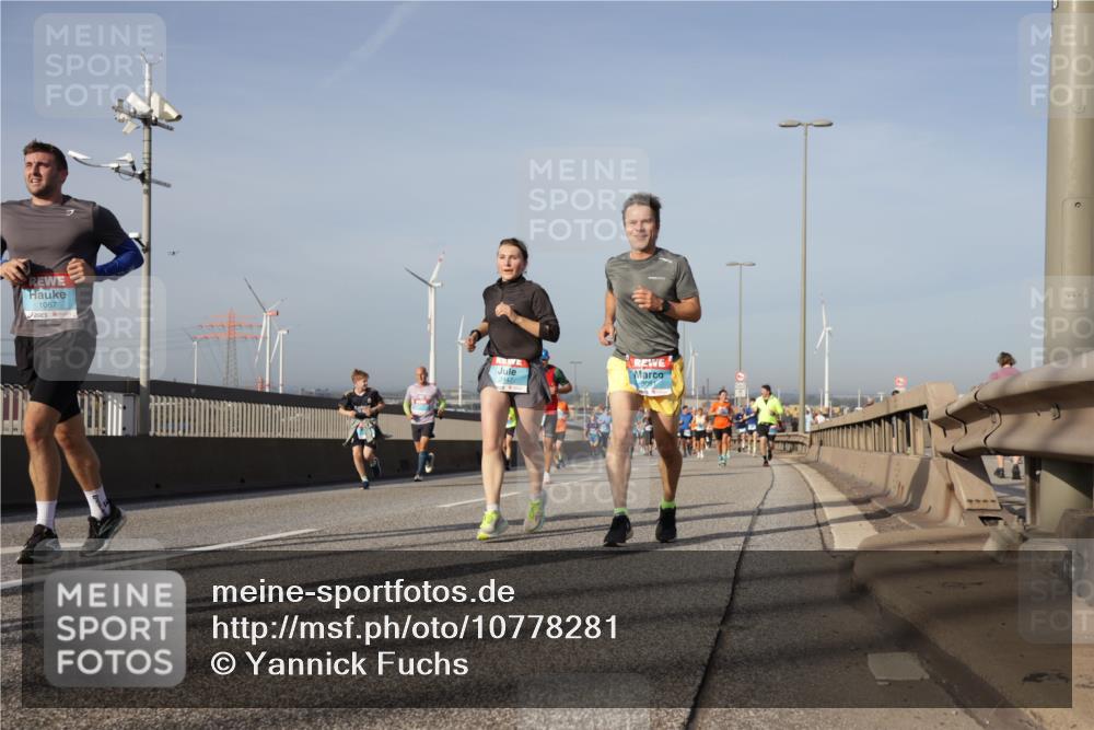 03.10.2026 - Köhlbrandbrückenlauf Yannick Fuchs http://msf.ph/oto/10778281 03.10.2026 09:45:00 Position 2 1067 meine-sportfotos.de