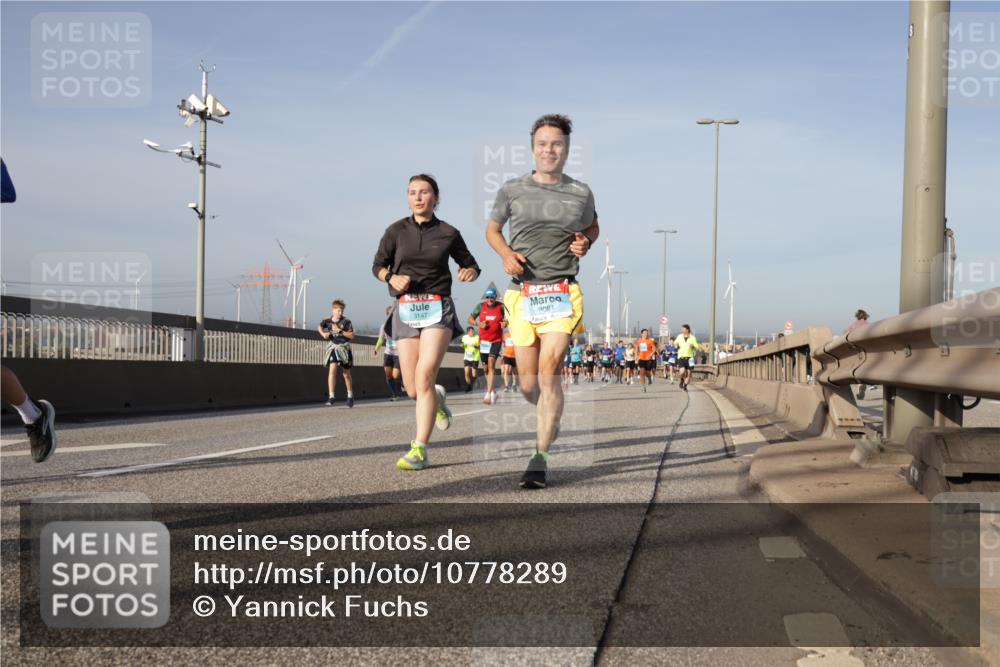 03.10.2026 - Köhlbrandbrückenlauf Yannick Fuchs http://msf.ph/oto/10778289 03.10.2026 09:45:00 Position 2 3147, 3081 meine-sportfotos.de