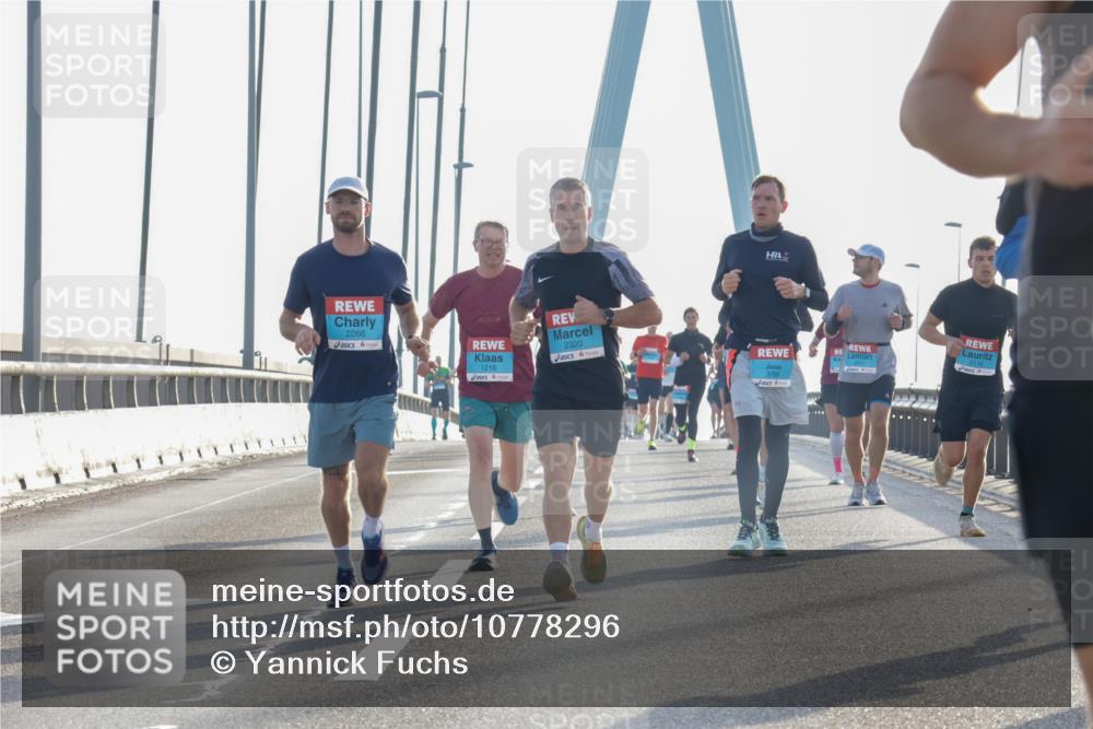 03.10.2026 - Köhlbrandbrückenlauf Yannick Fuchs http://msf.ph/oto/10778296 03.10.2026 09:22:51 Position 1 2266, 47, 195, 1216, 2320 meine-sportfotos.de