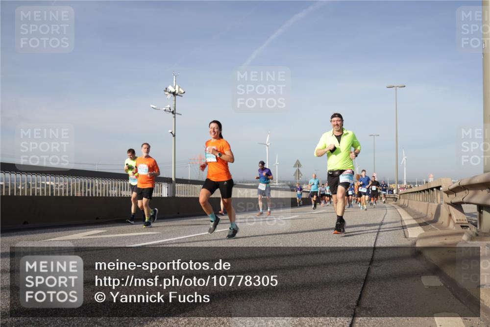 03.10.2026 - Köhlbrandbrückenlauf Yannick Fuchs http://msf.ph/oto/10778305 03.10.2026 09:45:06 Position 2  meine-sportfotos.de