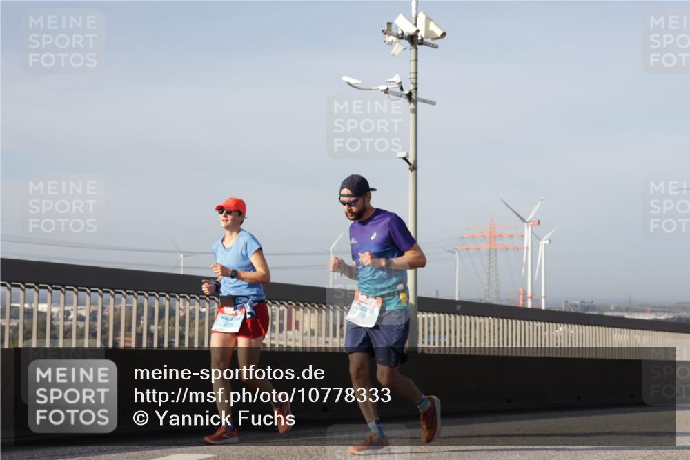 03.10.2026 - Köhlbrandbrückenlauf Yannick Fuchs http://msf.ph/oto/10778333 03.10.2026 09:45:09 Position 2 2709, 2566 meine-sportfotos.de