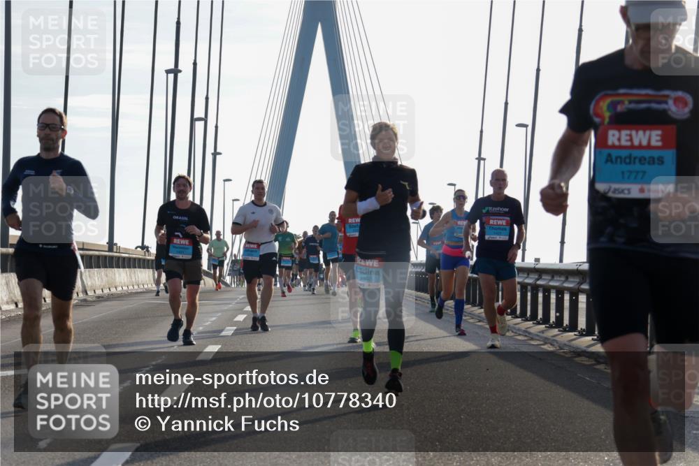 03.10.2026 - Köhlbrandbrückenlauf Yannick Fuchs http://msf.ph/oto/10778340 03.10.2026 09:23:00 Position 1 1102, 1777 meine-sportfotos.de
