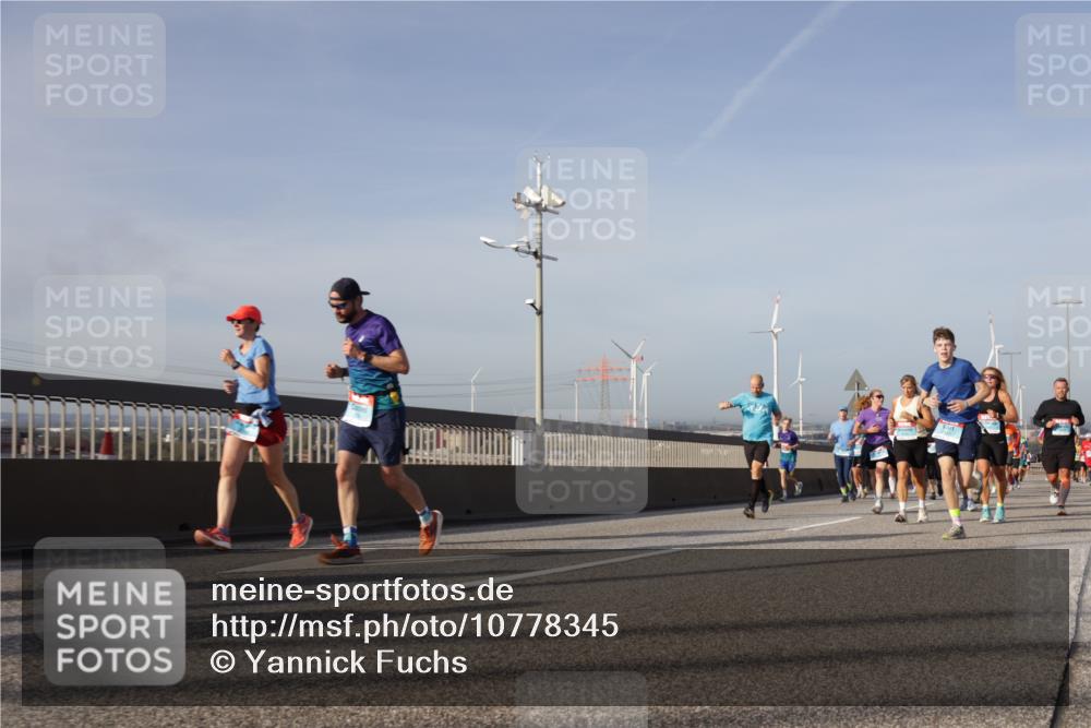 03.10.2026 - Köhlbrandbrückenlauf Yannick Fuchs http://msf.ph/oto/10778345 03.10.2026 09:45:09 Position 2  meine-sportfotos.de