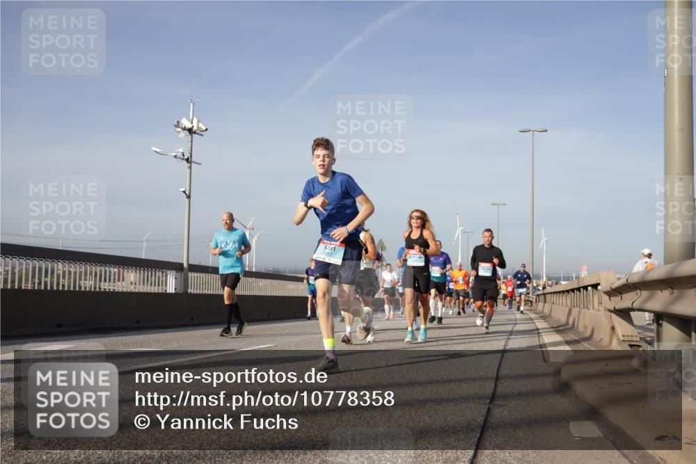 03.10.2026 - Köhlbrandbrückenlauf Yannick Fuchs http://msf.ph/oto/10778358 03.10.2026 09:45:11 Position 2 2917 meine-sportfotos.de