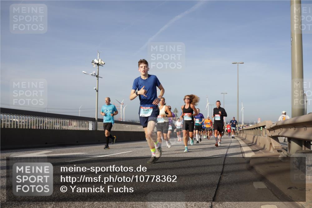 03.10.2026 - Köhlbrandbrückenlauf Yannick Fuchs http://msf.ph/oto/10778362 03.10.2026 09:45:11 Position 2 2917 meine-sportfotos.de