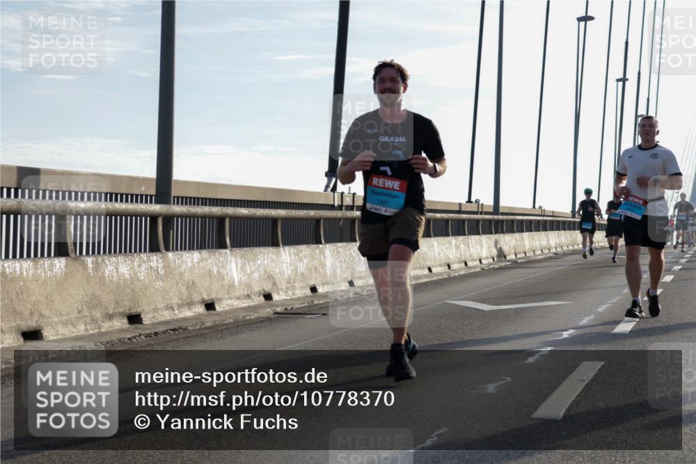 03.10.2026 - Köhlbrandbrückenlauf Yannick Fuchs http://msf.ph/oto/10778370 03.10.2026 09:23:04 Position 1 1421 meine-sportfotos.de