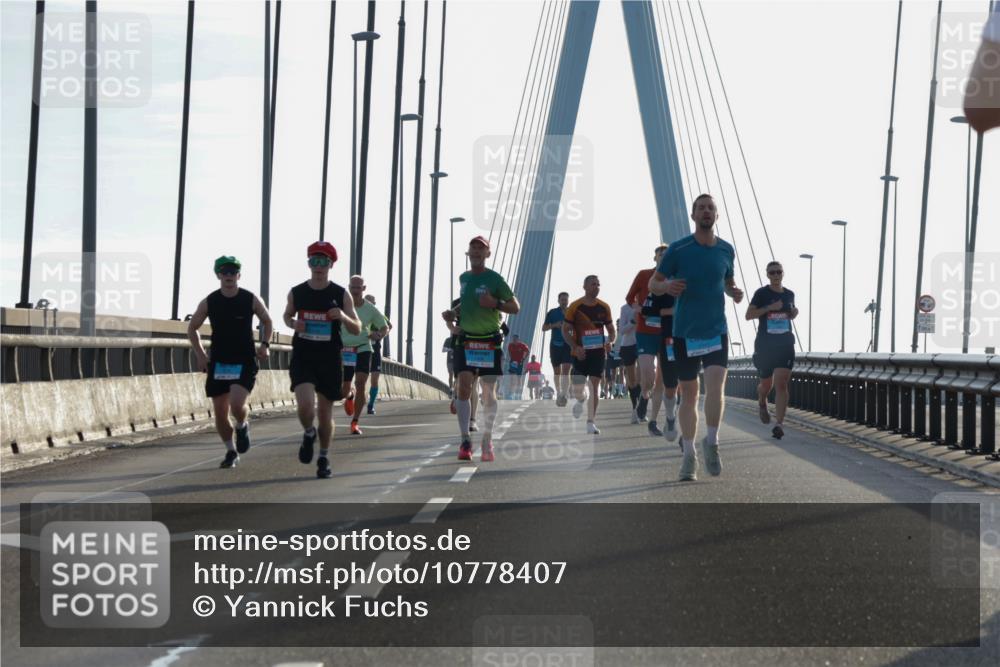03.10.2026 - Köhlbrandbrückenlauf Yannick Fuchs http://msf.ph/oto/10778407 03.10.2026 09:23:07 Position 1 11 meine-sportfotos.de