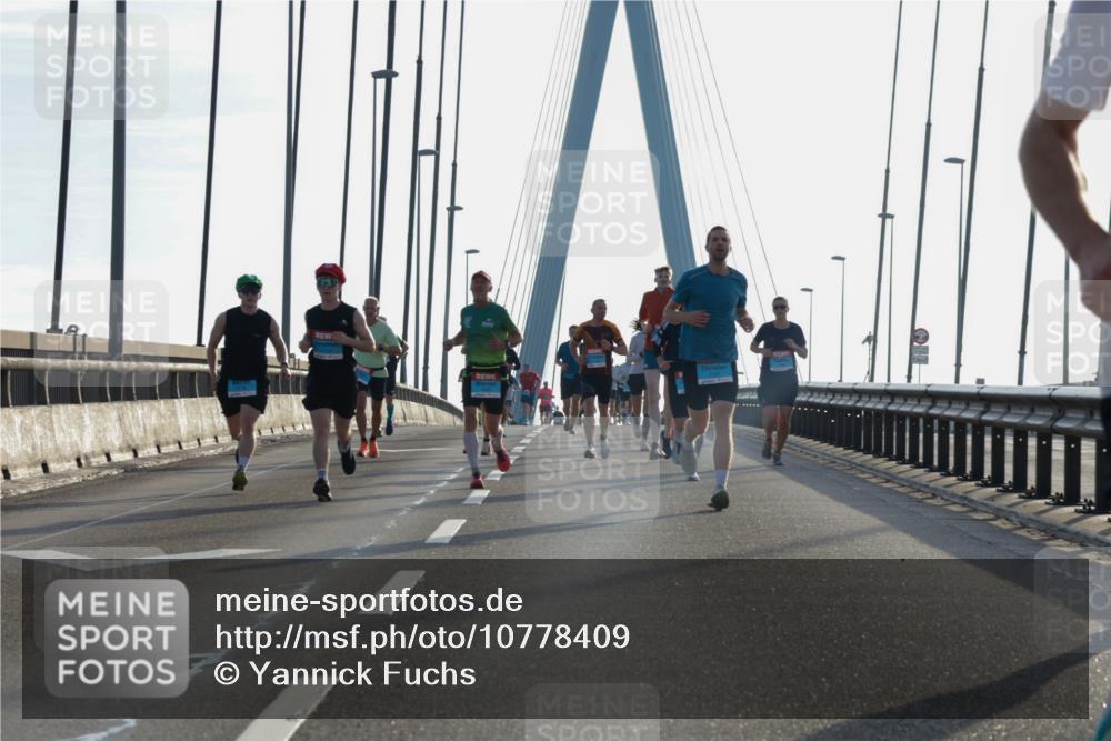 03.10.2026 - Köhlbrandbrückenlauf Yannick Fuchs http://msf.ph/oto/10778409 03.10.2026 09:23:07 Position 1  meine-sportfotos.de