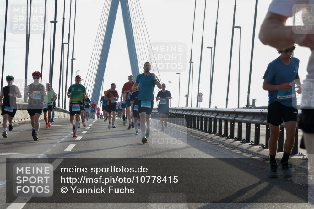03.10.2026 - Köhlbrandbrückenlauf Yannick Fuchs http://msf.ph/oto/10778415 03.10.2026 09:23:07 Position 1 3644 meine-sportfotos.de
