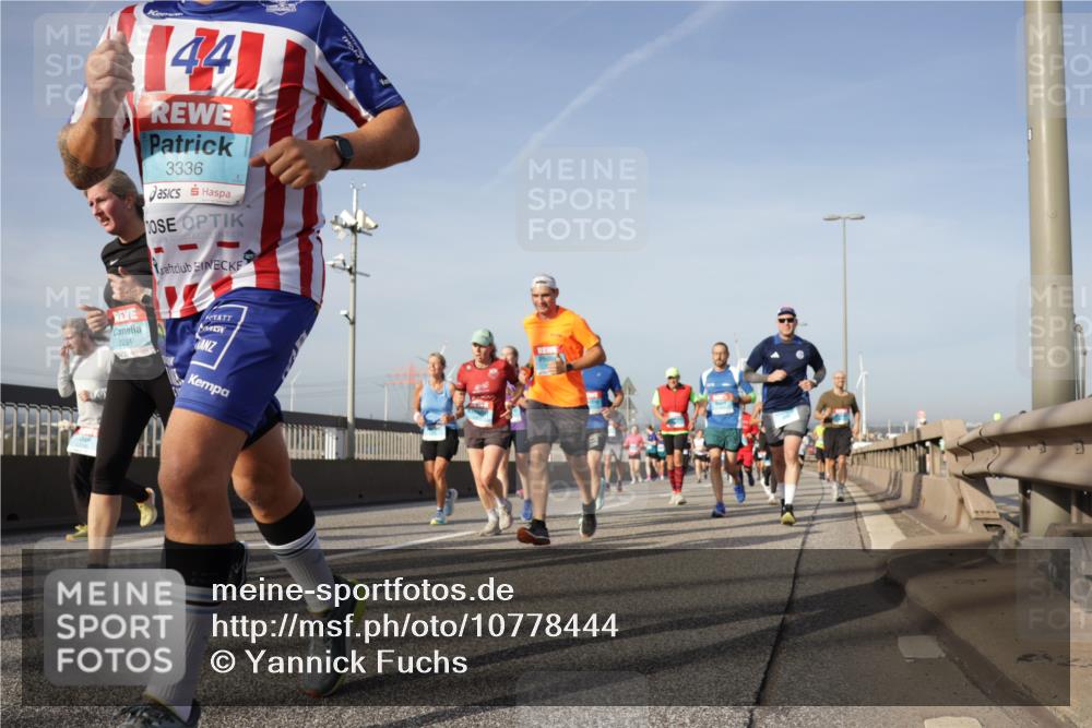03.10.2026 - Köhlbrandbrückenlauf Yannick Fuchs http://msf.ph/oto/10778444 03.10.2026 09:45:17 Position 2 1441, 2291, 3336, 8 meine-sportfotos.de