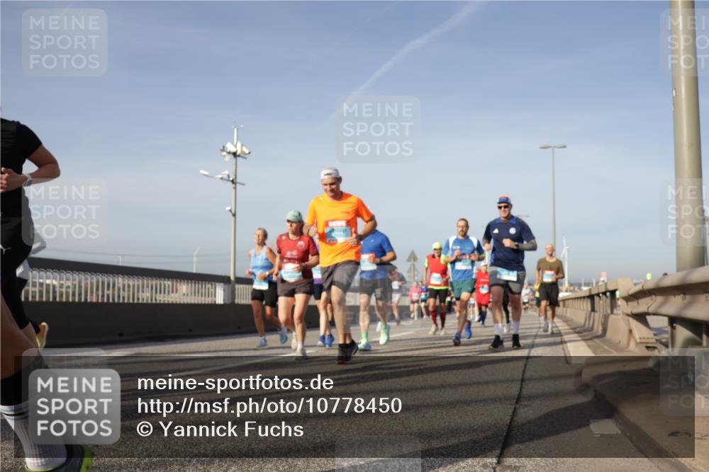 03.10.2026 - Köhlbrandbrückenlauf Yannick Fuchs http://msf.ph/oto/10778450 03.10.2026 09:45:17 Position 2  meine-sportfotos.de