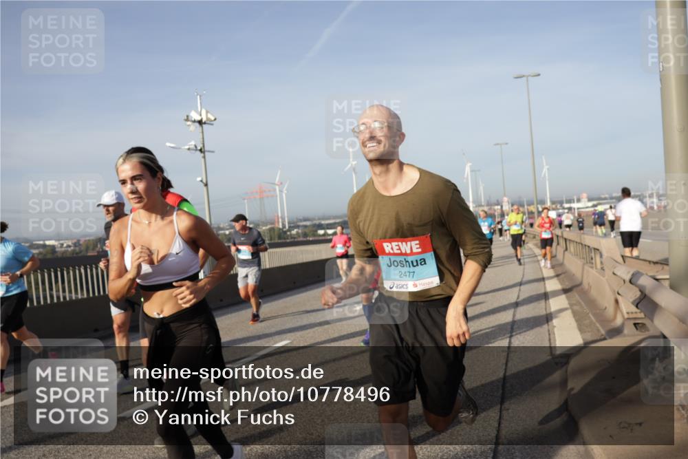 03.10.2026 - Köhlbrandbrückenlauf Yannick Fuchs http://msf.ph/oto/10778496 03.10.2026 09:45:20 Position 2 2477 meine-sportfotos.de