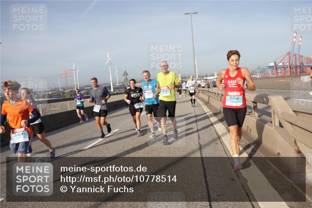 03.10.2026 - Köhlbrandbrückenlauf Yannick Fuchs http://msf.ph/oto/10778514 03.10.2026 09:45:24 Position 2 2080 meine-sportfotos.de
