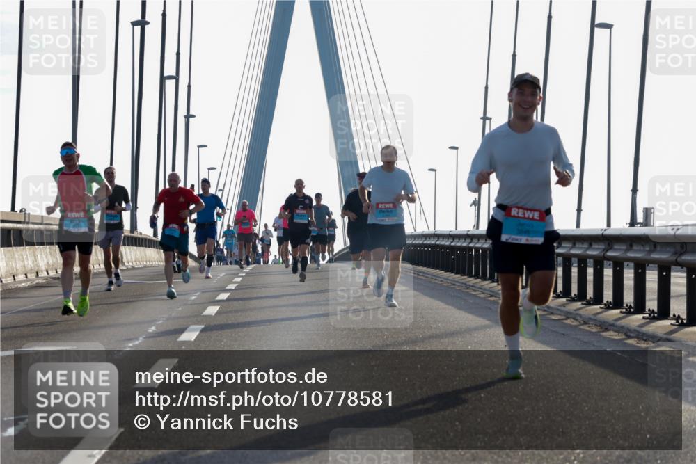 03.10.2026 - Köhlbrandbrückenlauf Yannick Fuchs http://msf.ph/oto/10778581 03.10.2026 09:23:24 Position 1 38451 meine-sportfotos.de