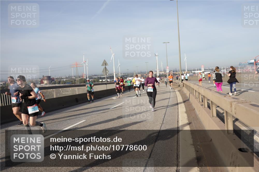 03.10.2026 - Köhlbrandbrückenlauf Yannick Fuchs http://msf.ph/oto/10778600 03.10.2026 09:45:37 Position 2  meine-sportfotos.de