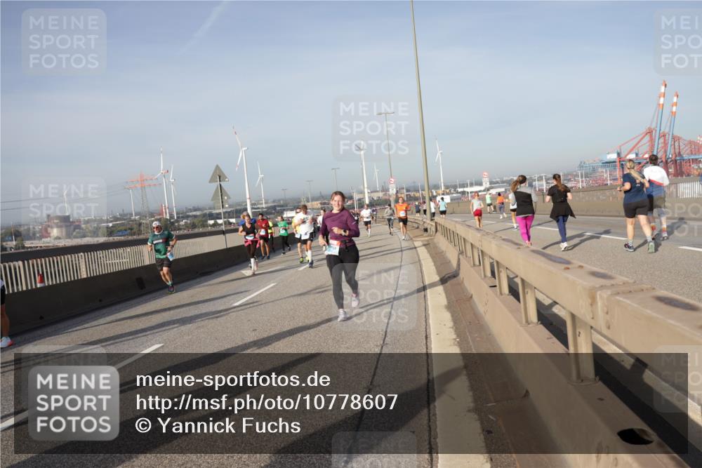 03.10.2026 - Köhlbrandbrückenlauf Yannick Fuchs http://msf.ph/oto/10778607 03.10.2026 09:45:37 Position 2  meine-sportfotos.de