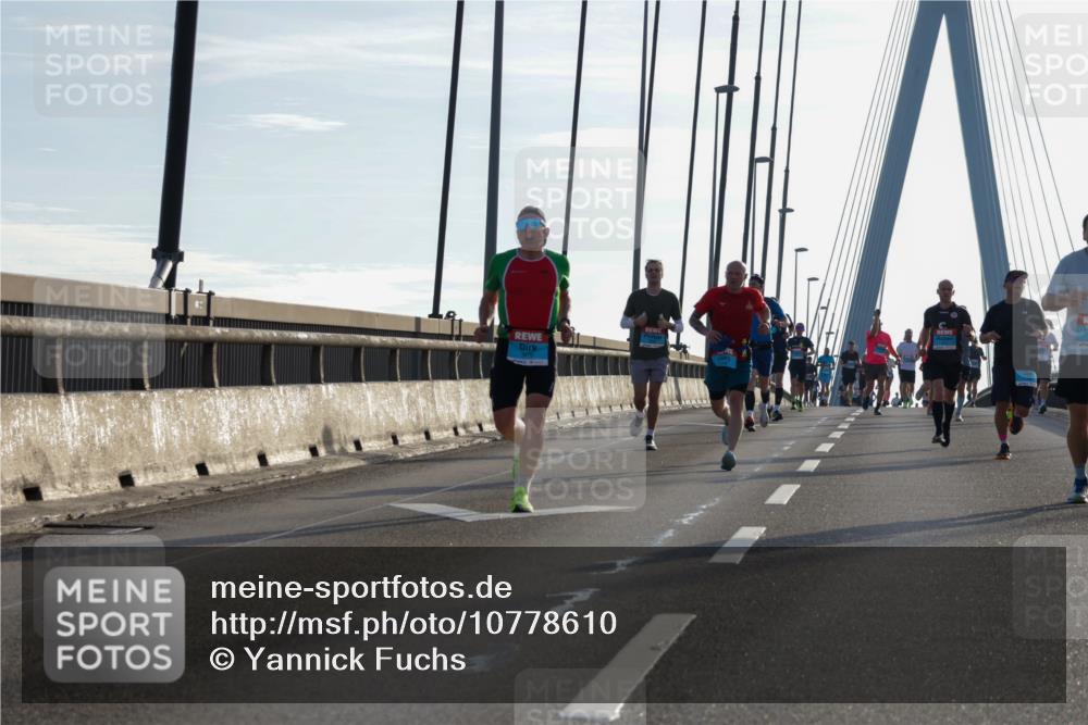 03.10.2026 - Köhlbrandbrückenlauf Yannick Fuchs http://msf.ph/oto/10778610 03.10.2026 09:23:26 Position 1  meine-sportfotos.de