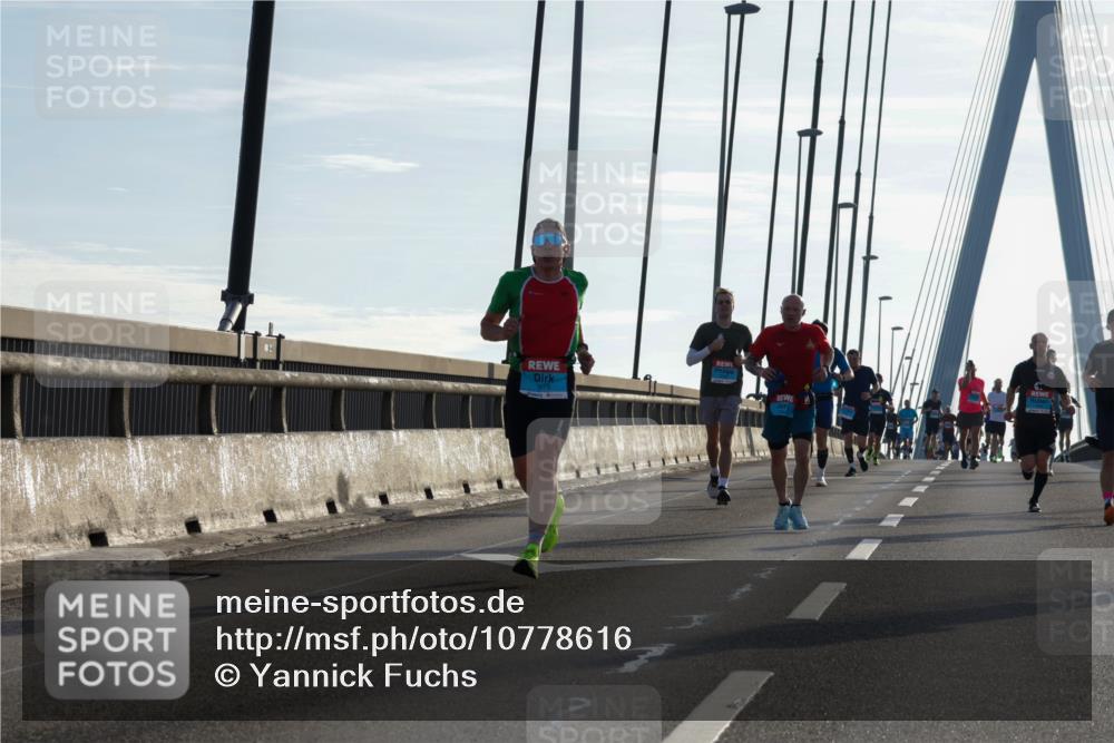 03.10.2026 - Köhlbrandbrückenlauf Yannick Fuchs http://msf.ph/oto/10778616 03.10.2026 09:23:27 Position 1  meine-sportfotos.de