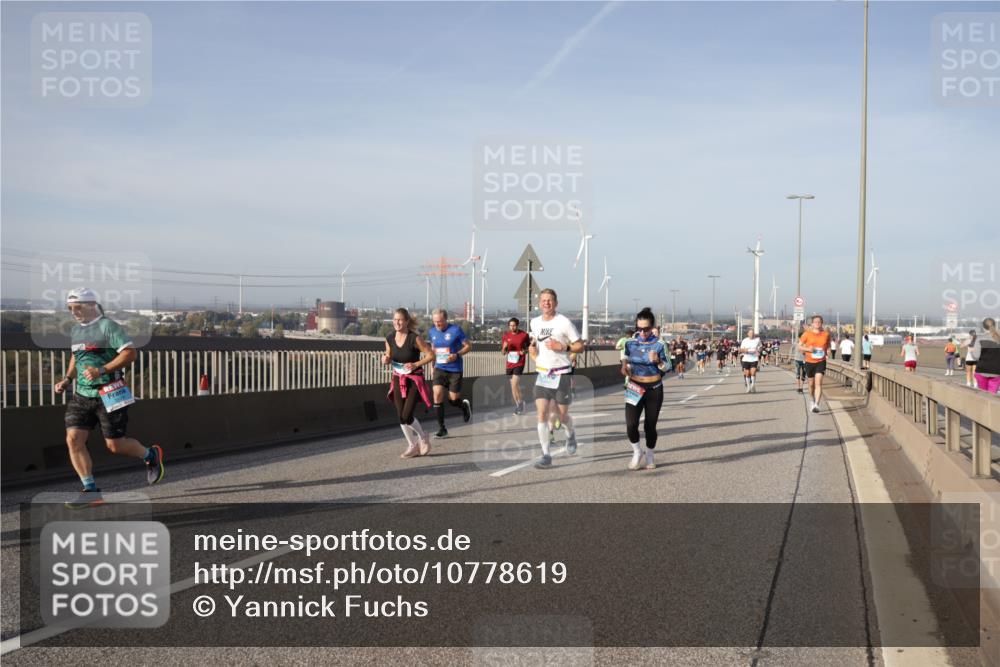 03.10.2026 - Köhlbrandbrückenlauf Yannick Fuchs http://msf.ph/oto/10778619 03.10.2026 09:45:39 Position 2  meine-sportfotos.de