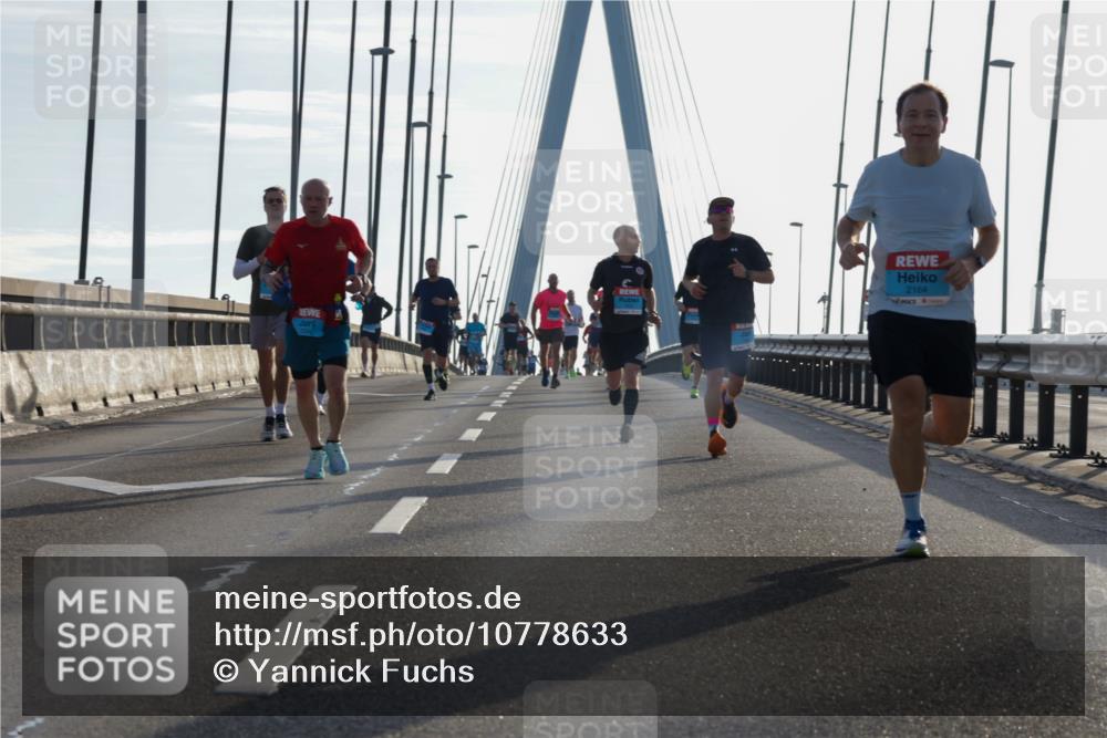 03.10.2026 - Köhlbrandbrückenlauf Yannick Fuchs http://msf.ph/oto/10778633 03.10.2026 09:23:28 Position 1 2164 meine-sportfotos.de