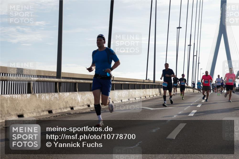 03.10.2026 - Köhlbrandbrückenlauf Yannick Fuchs http://msf.ph/oto/10778700 03.10.2026 09:23:34 Position 1  meine-sportfotos.de