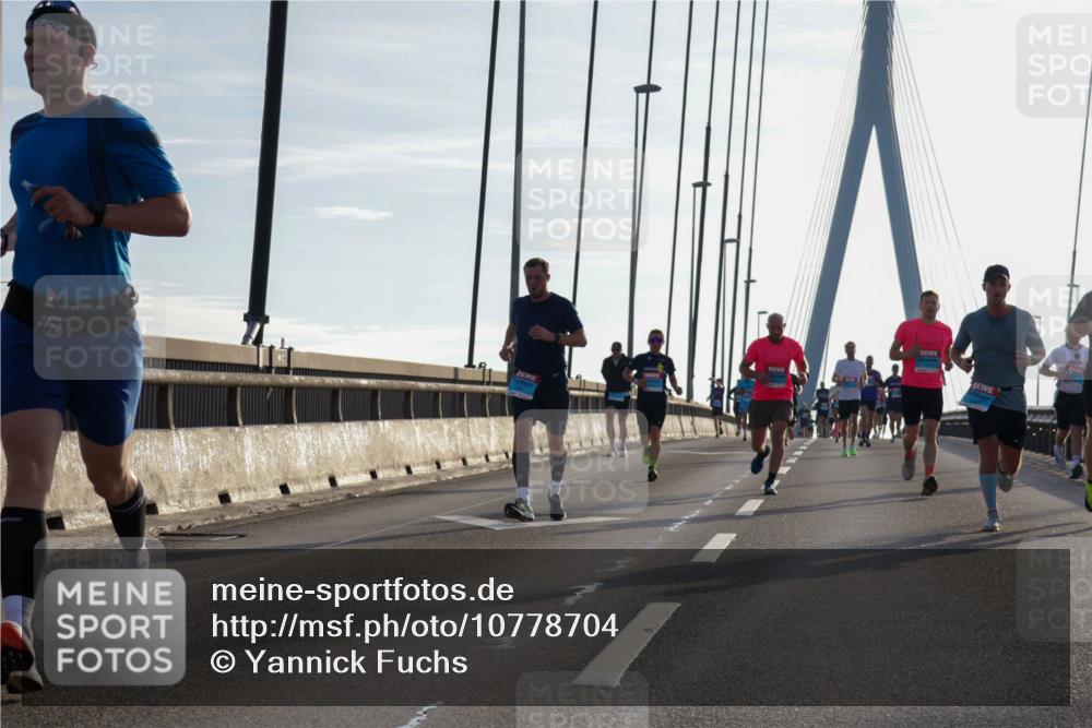 03.10.2026 - Köhlbrandbrückenlauf Yannick Fuchs http://msf.ph/oto/10778704 03.10.2026 09:23:35 Position 1  meine-sportfotos.de