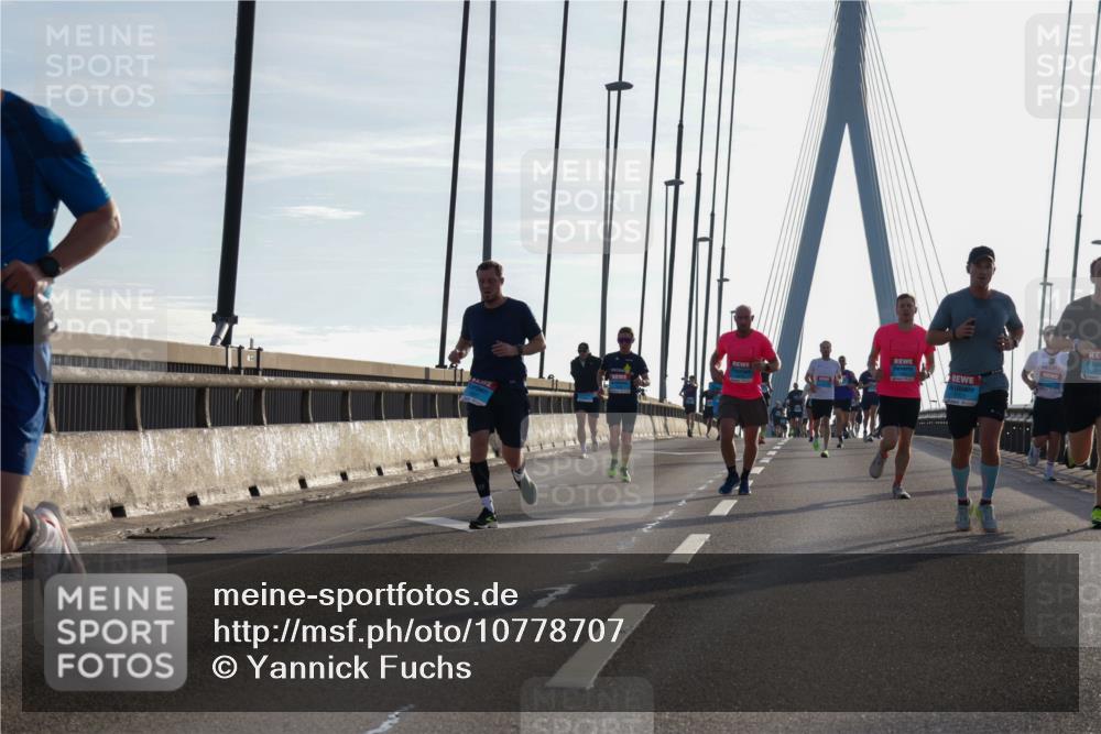03.10.2026 - Köhlbrandbrückenlauf Yannick Fuchs http://msf.ph/oto/10778707 03.10.2026 09:23:35 Position 1  meine-sportfotos.de