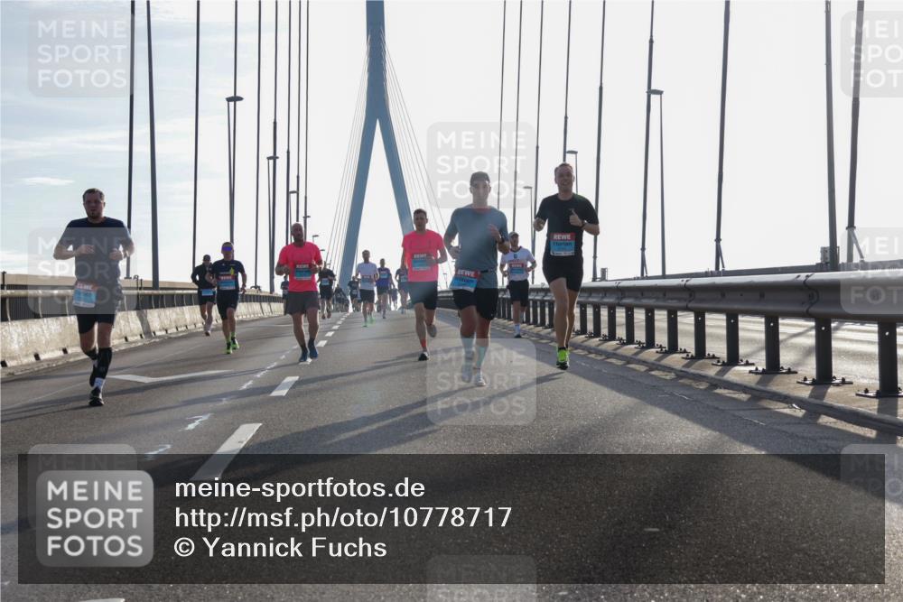 03.10.2026 - Köhlbrandbrückenlauf Yannick Fuchs http://msf.ph/oto/10778717 03.10.2026 09:23:36 Position 1  meine-sportfotos.de