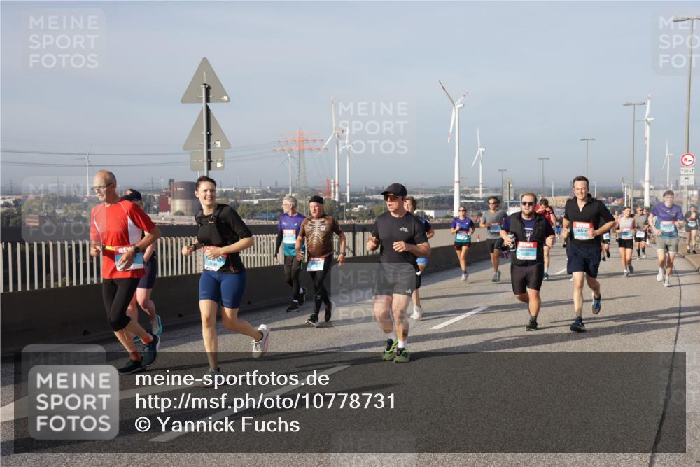 03.10.2026 - Köhlbrandbrückenlauf Yannick Fuchs http://msf.ph/oto/10778731 03.10.2026 09:45:48 Position 2  meine-sportfotos.de