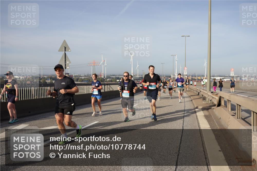03.10.2026 - Köhlbrandbrückenlauf Yannick Fuchs http://msf.ph/oto/10778744 03.10.2026 09:45:49 Position 2  meine-sportfotos.de