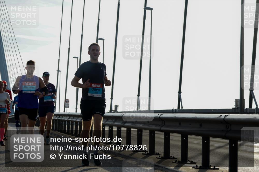03.10.2026 - Köhlbrandbrückenlauf Yannick Fuchs http://msf.ph/oto/10778826 03.10.2026 09:23:46 Position 1 2258, 1526 meine-sportfotos.de