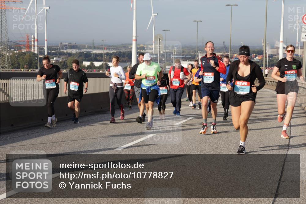 03.10.2026 - Köhlbrandbrückenlauf Yannick Fuchs http://msf.ph/oto/10778827 03.10.2026 09:45:57 Position 2 3057, 3806, 1902, 50 meine-sportfotos.de