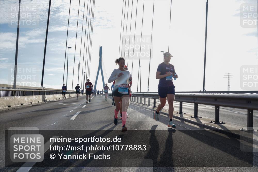 03.10.2026 - Köhlbrandbrückenlauf Yannick Fuchs http://msf.ph/oto/10778883 03.10.2026 09:23:51 Position 1 05152 meine-sportfotos.de