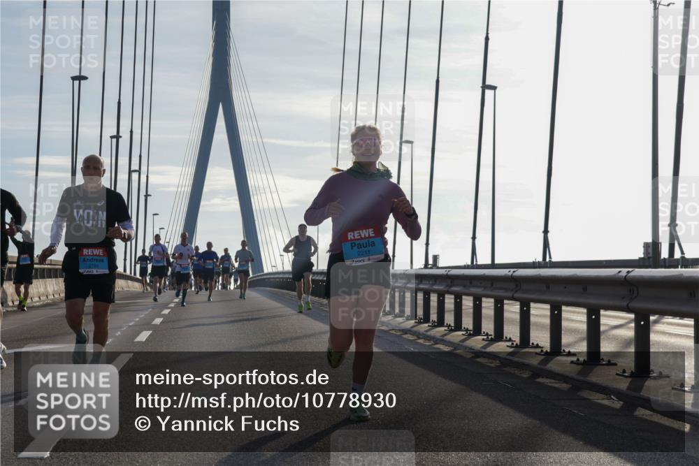 03.10.2026 - Köhlbrandbrückenlauf Yannick Fuchs http://msf.ph/oto/10778930 03.10.2026 09:23:55 Position 1 2189, 2211 meine-sportfotos.de