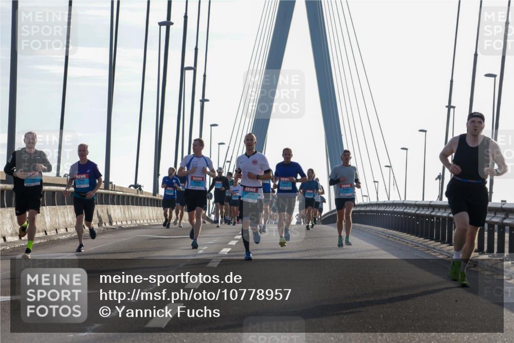 03.10.2026 - Köhlbrandbrückenlauf Yannick Fuchs http://msf.ph/oto/10778957 03.10.2026 09:23:57 Position 1  meine-sportfotos.de