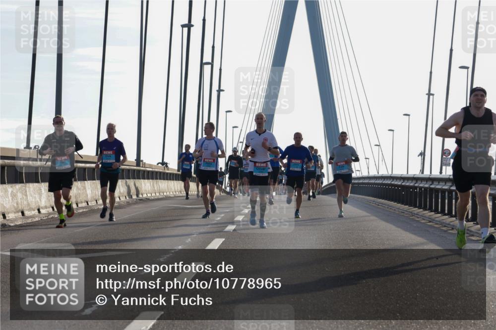 03.10.2026 - Köhlbrandbrückenlauf Yannick Fuchs http://msf.ph/oto/10778965 03.10.2026 09:23:58 Position 1 9 meine-sportfotos.de
