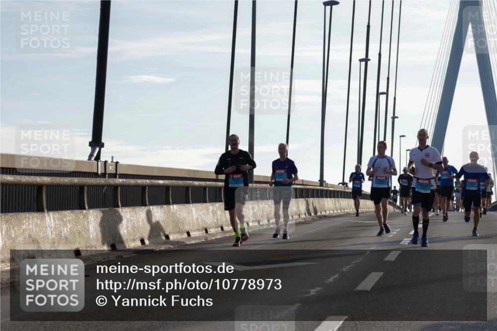 03.10.2026 - Köhlbrandbrückenlauf Yannick Fuchs http://msf.ph/oto/10778973 03.10.2026 09:23:58 Position 1  meine-sportfotos.de