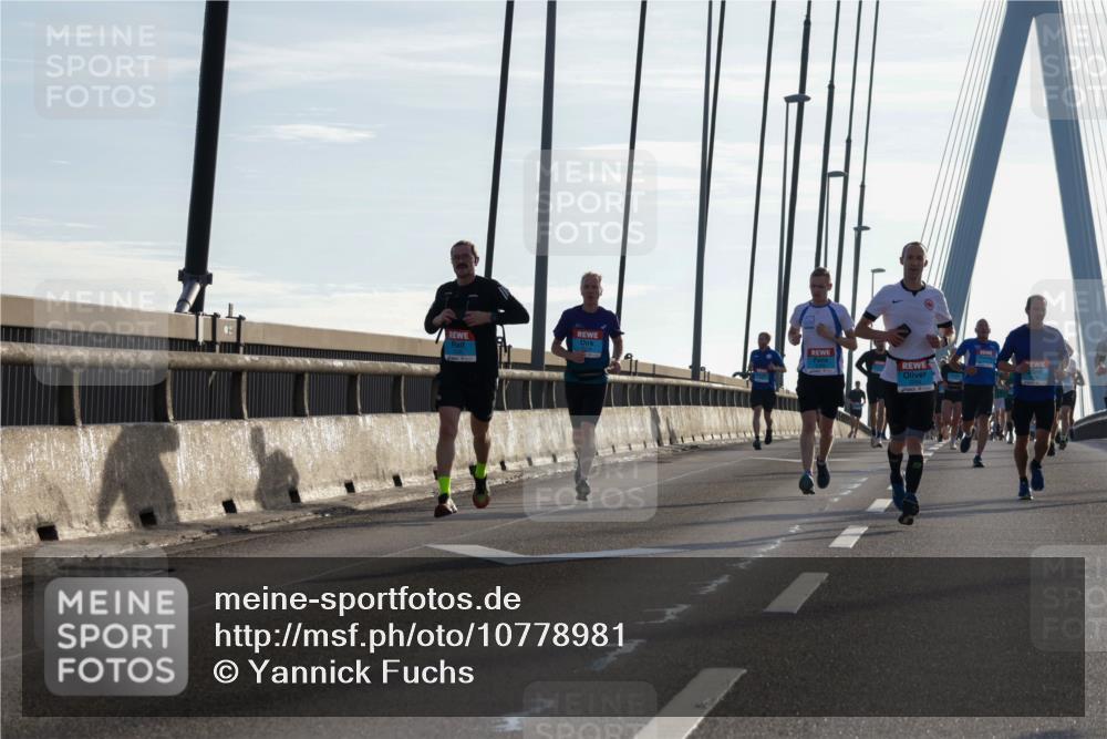 03.10.2026 - Köhlbrandbrückenlauf Yannick Fuchs http://msf.ph/oto/10778981 03.10.2026 09:23:59 Position 1  meine-sportfotos.de