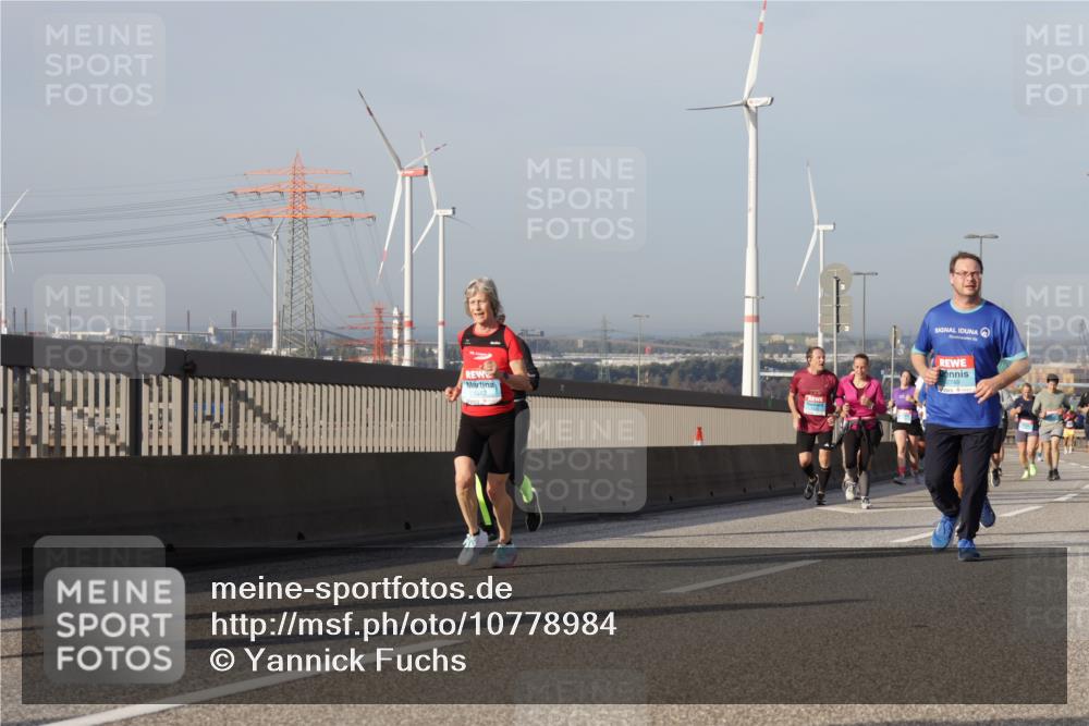 03.10.2026 - Köhlbrandbrückenlauf Yannick Fuchs http://msf.ph/oto/10778984 03.10.2026 09:46:10 Position 2 1510, 2749 meine-sportfotos.de