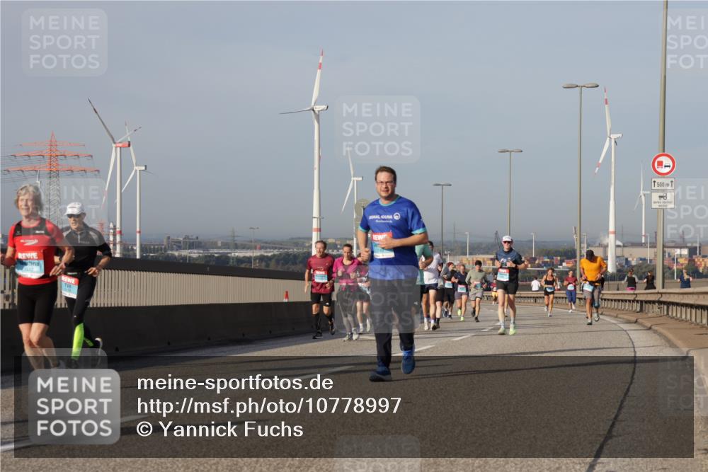 03.10.2026 - Köhlbrandbrückenlauf Yannick Fuchs http://msf.ph/oto/10778997 03.10.2026 09:46:11 Position 2  meine-sportfotos.de