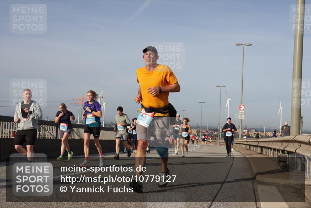 03.10.2026 - Köhlbrandbrückenlauf Yannick Fuchs http://msf.ph/oto/10779127 03.10.2026 09:46:22 Position 2  meine-sportfotos.de