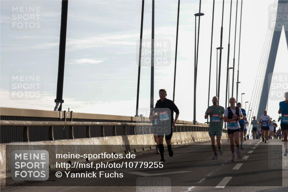 03.10.2026 - Köhlbrandbrückenlauf Yannick Fuchs http://msf.ph/oto/10779255 03.10.2026 09:24:22 Position 1 2222 meine-sportfotos.de