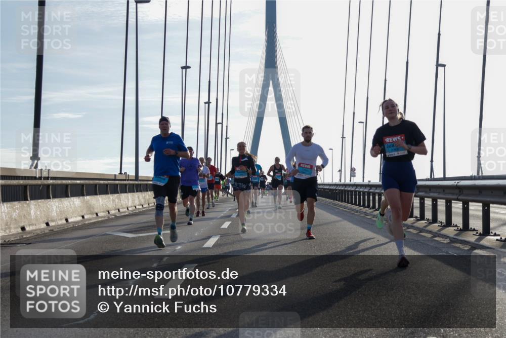 03.10.2026 - Köhlbrandbrückenlauf Yannick Fuchs http://msf.ph/oto/10779334 03.10.2026 09:24:29 Position 1 2388 meine-sportfotos.de