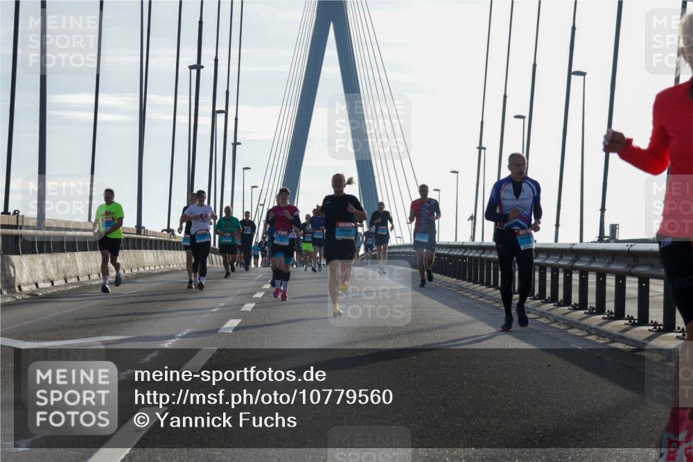 03.10.2026 - Köhlbrandbrückenlauf Yannick Fuchs http://msf.ph/oto/10779560 03.10.2026 09:24:47 Position 1 138 meine-sportfotos.de