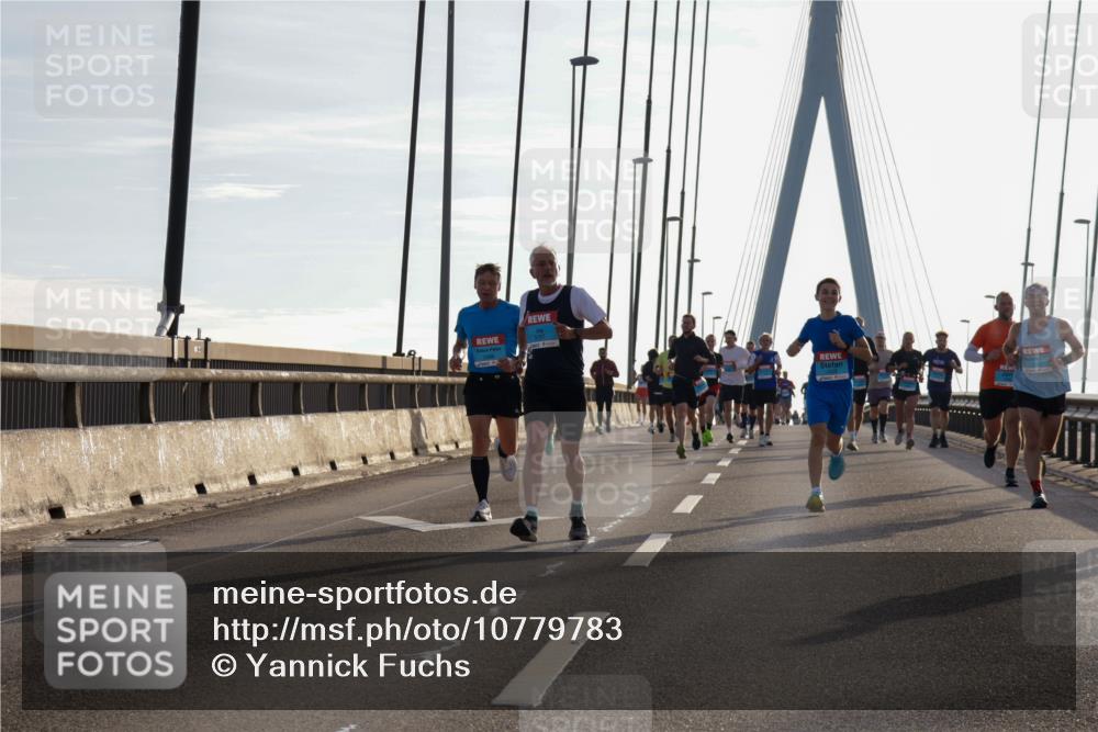 03.10.2026 - Köhlbrandbrückenlauf Yannick Fuchs http://msf.ph/oto/10779783 03.10.2026 09:25:05 Position 1  meine-sportfotos.de
