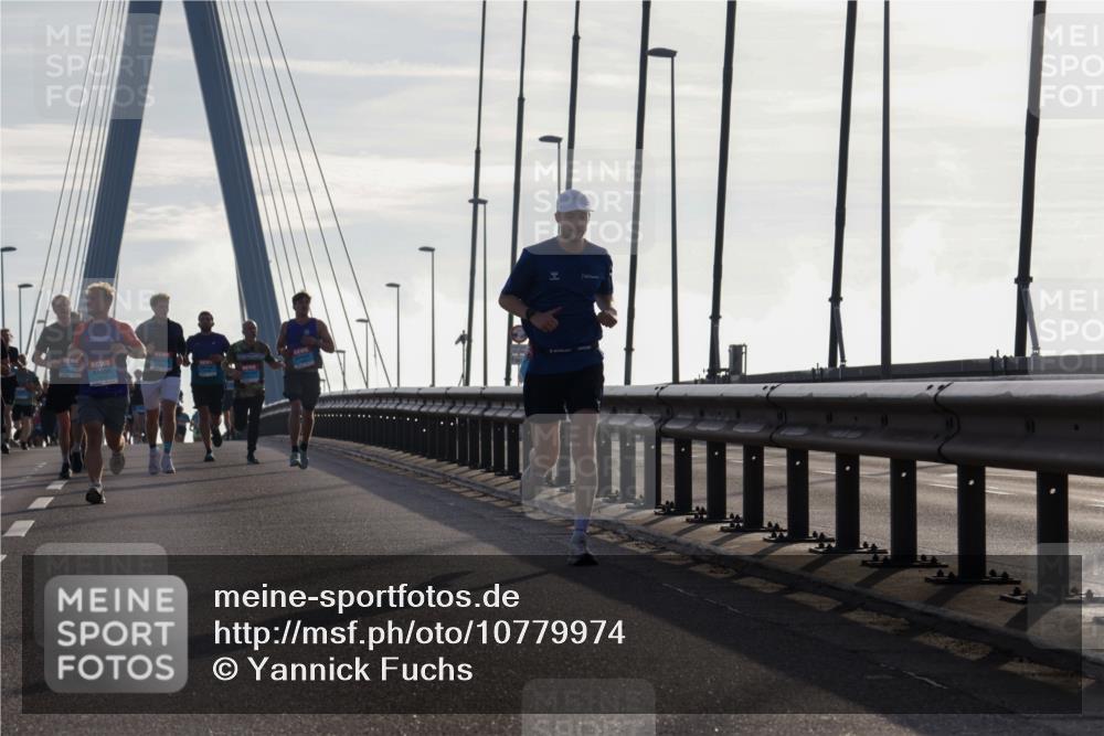 03.10.2026 - Köhlbrandbrückenlauf Yannick Fuchs http://msf.ph/oto/10779974 03.10.2026 09:25:22 Position 1  meine-sportfotos.de