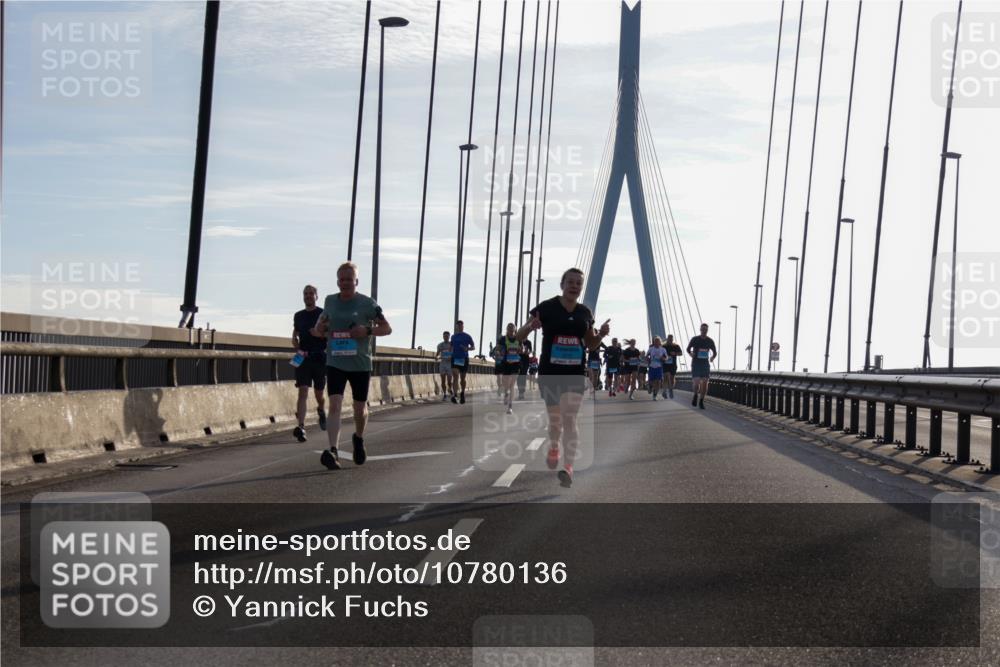 03.10.2026 - Köhlbrandbrückenlauf Yannick Fuchs http://msf.ph/oto/10780136 03.10.2026 09:25:38 Position 1  meine-sportfotos.de