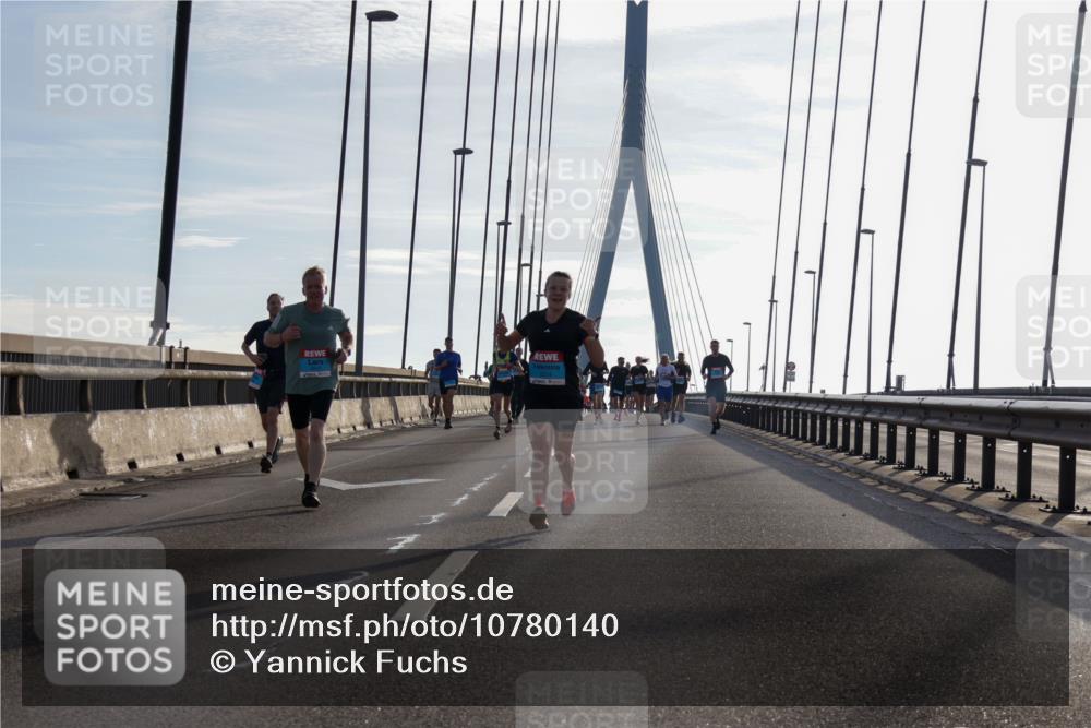 03.10.2026 - Köhlbrandbrückenlauf Yannick Fuchs http://msf.ph/oto/10780140 03.10.2026 09:25:39 Position 1  meine-sportfotos.de